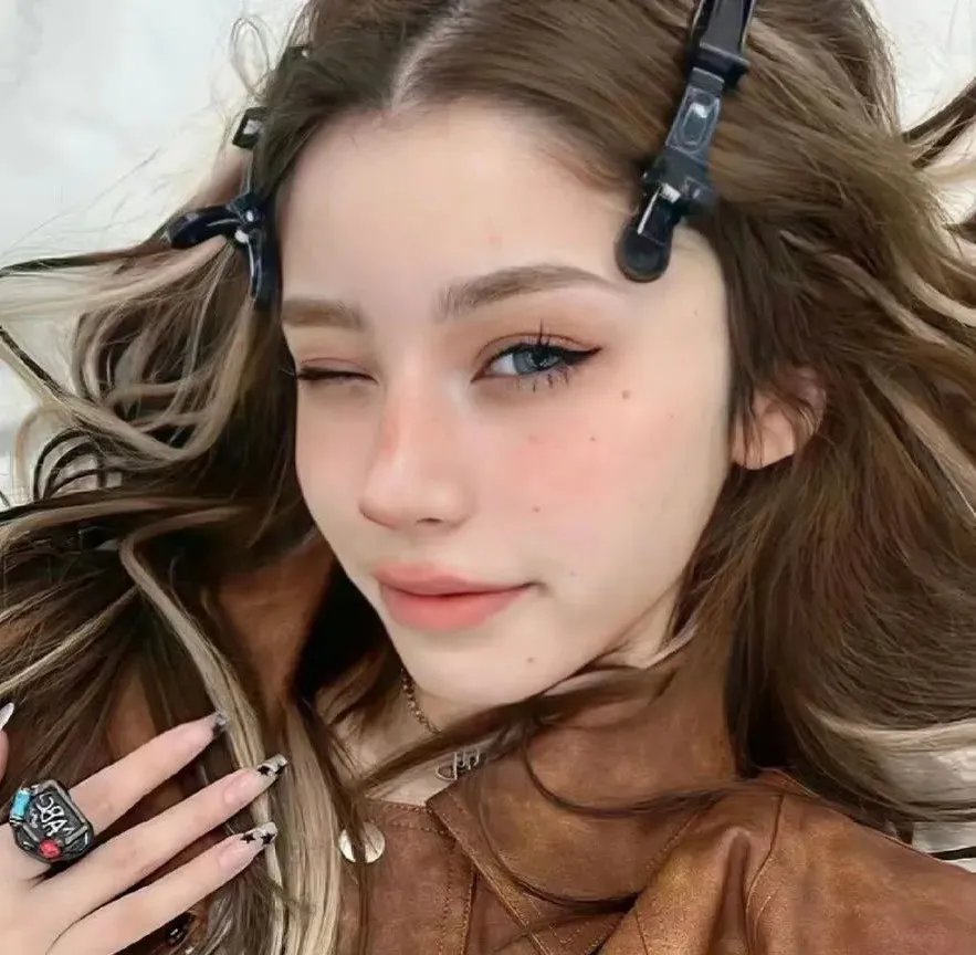 护士